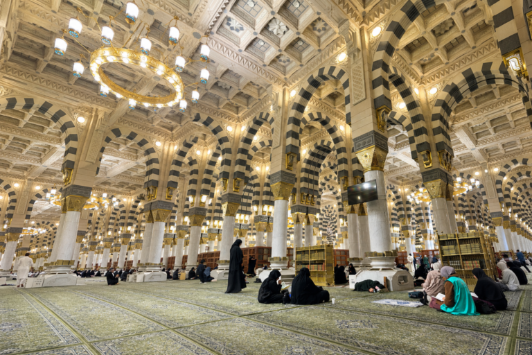 Rahasia Memaksimalkan Ibadah Umrah melalui Amalan Sehari-hari